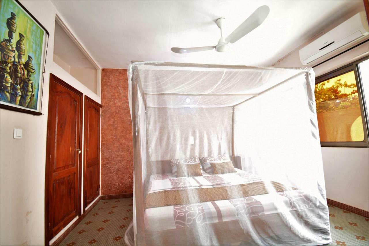קוטונו B&B Chez Rita מראה חיצוני תמונה