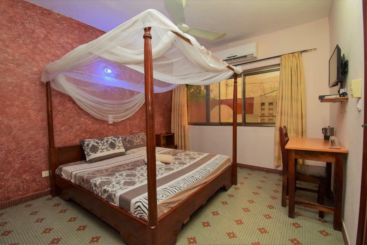קוטונו B&B Chez Rita מראה חיצוני תמונה